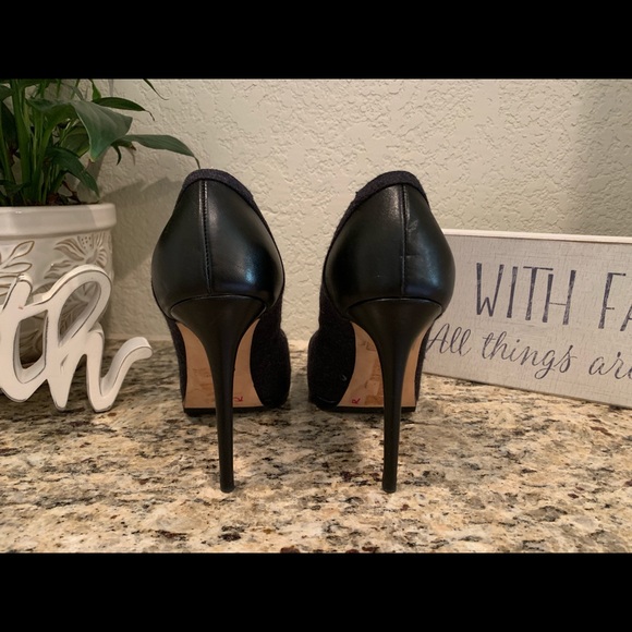 THEORY Grey Wool Leather Platform Tribtoo Heels - Picture 4 of 7